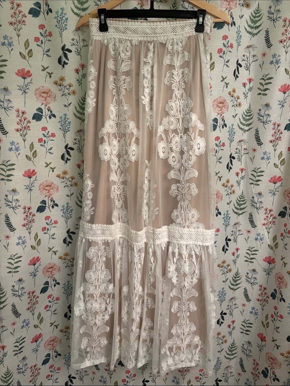 Altar’d State boho lace maxi skirt – White Embroidered Overlay